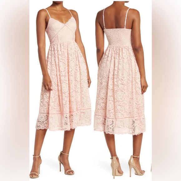 NSR Dresses & Skirts - NSR Crochet Stretch Lace Midi Dress (NWOT)